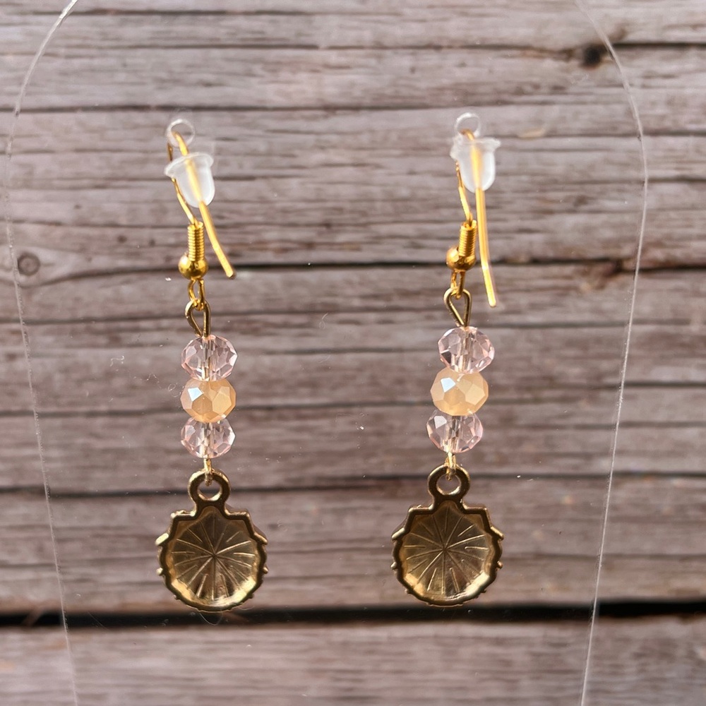 Seashell Dangle Earrings - Picture 8 of 8